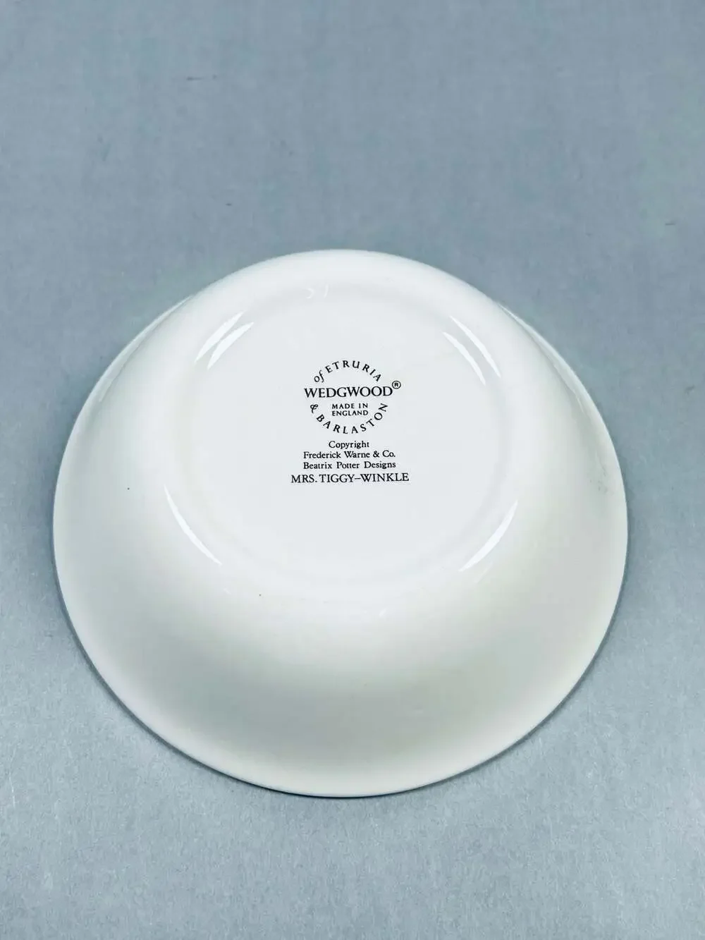 Wedgwood sweet piece